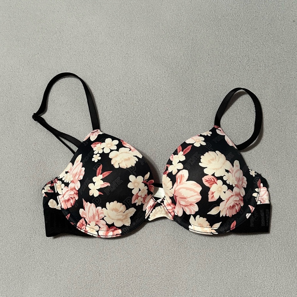 34B Black with floral print PINK T-Shirt Bra